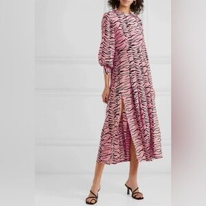 NWT RIXO Pink and Black Zebra Long Sleeve Dress size 8 UK/ 4 US